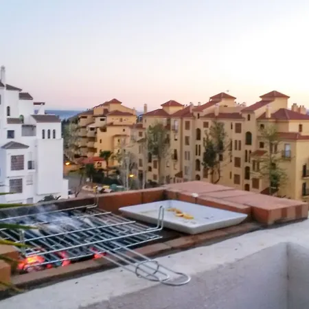 With 2 Bedrooms In Estepona, With Wonderful Sea View, Pool A * Estepona