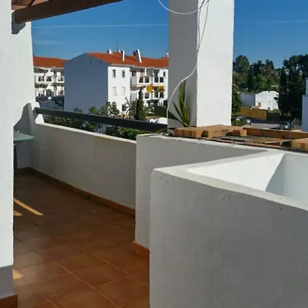 With 2 Bedrooms In Estepona, With Wonderful Sea View, Pool A Apartment Estepona